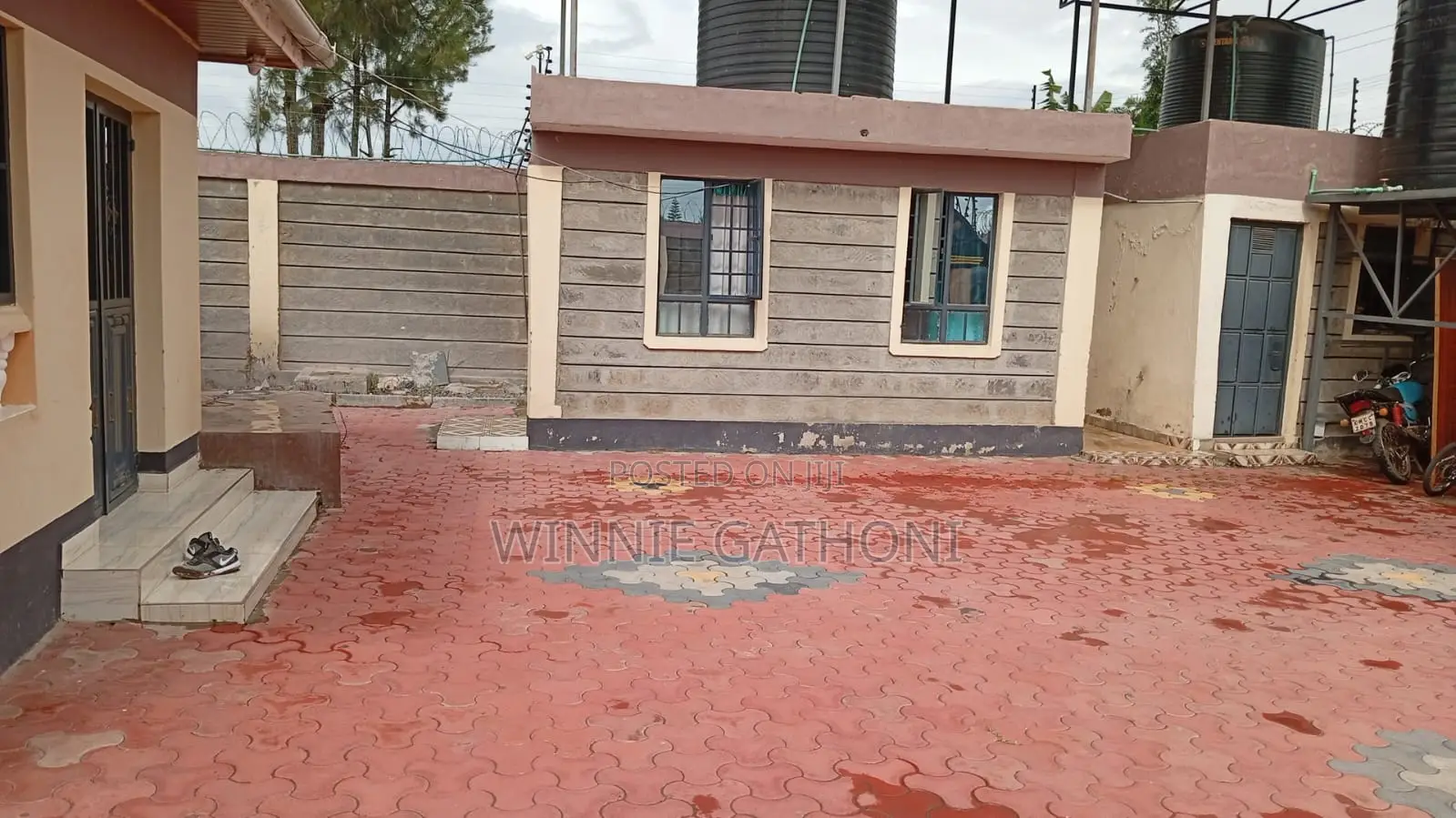 3bdrm Bungalow in Kantafu, Koma Hills Area for sale