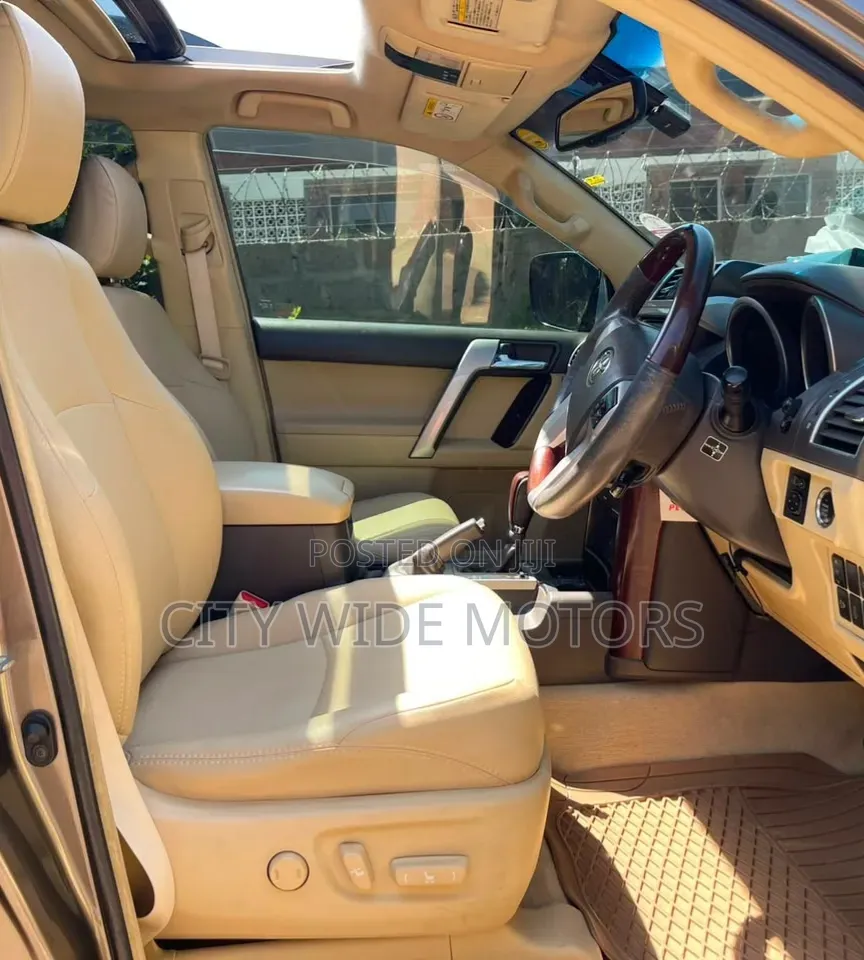 Toyota Land Cruiser Prado 2.8 D-4D 2016 Gold