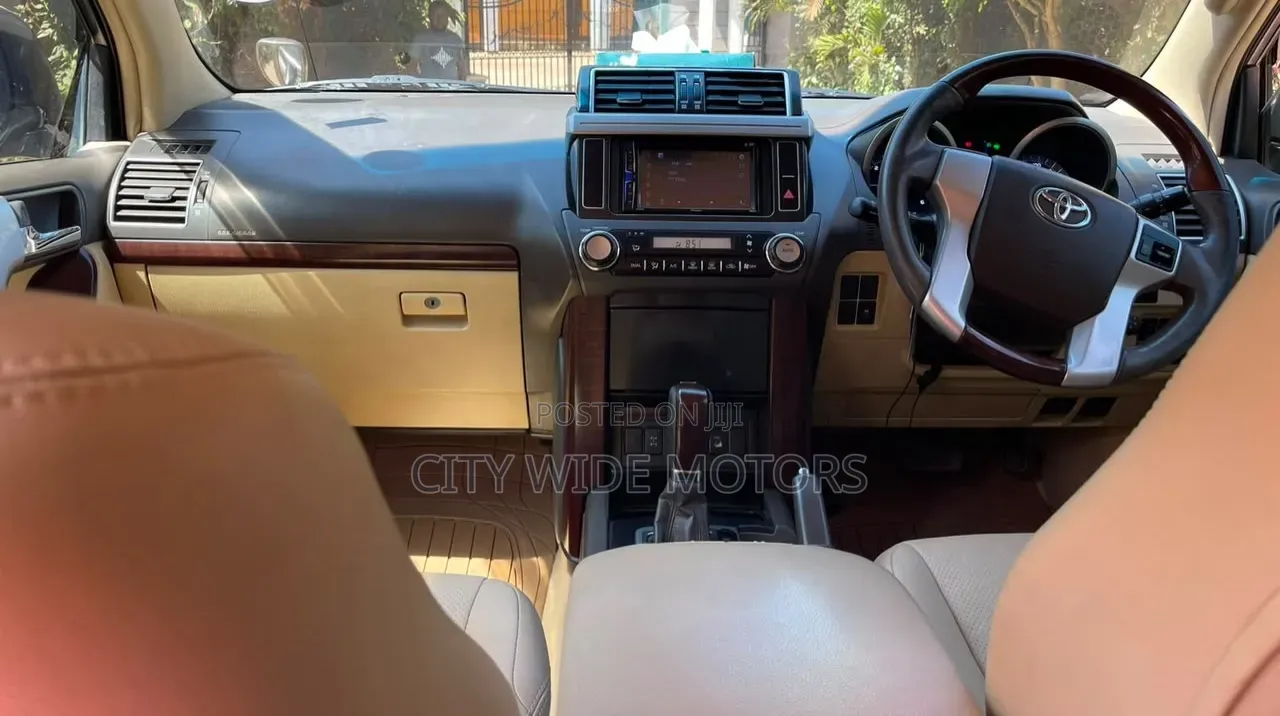 Toyota Land Cruiser Prado 2.8 D-4D 2016 Gold