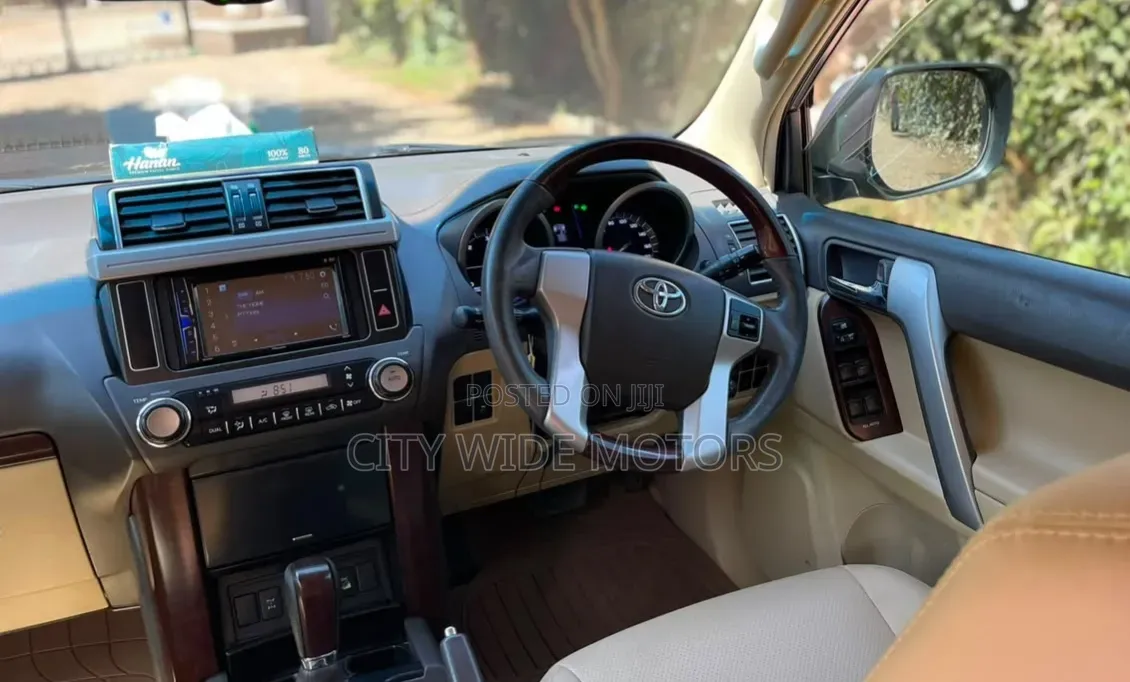 Toyota Land Cruiser Prado 2.8 D-4D 2016 Gold