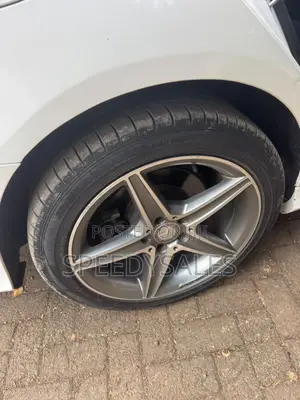 Mercedes-Benz C200 2014 White