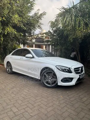 Mercedes-Benz C200 2014 White
