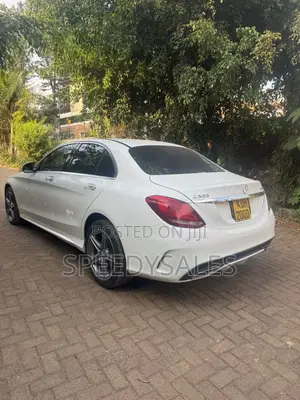 Mercedes-Benz C200 2014 White