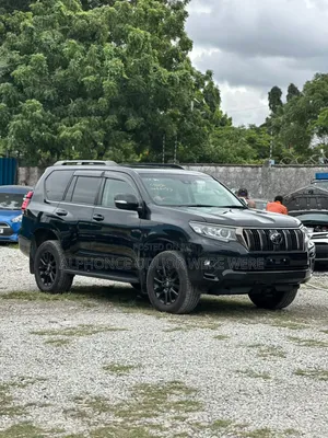 New Toyota Land Cruiser 2021 Black