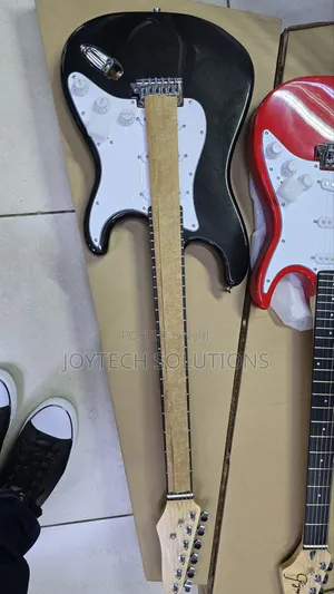 🎸deluxe 6-String Electric Guitar – Professional Style,versatile Sound