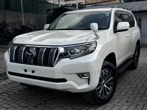 Toyota Land Cruiser 2019 White