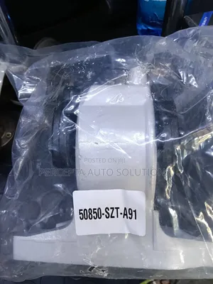 Honda Fit/Fit Hybrid, CR-Z Gear Mount 50850-SZT-A91