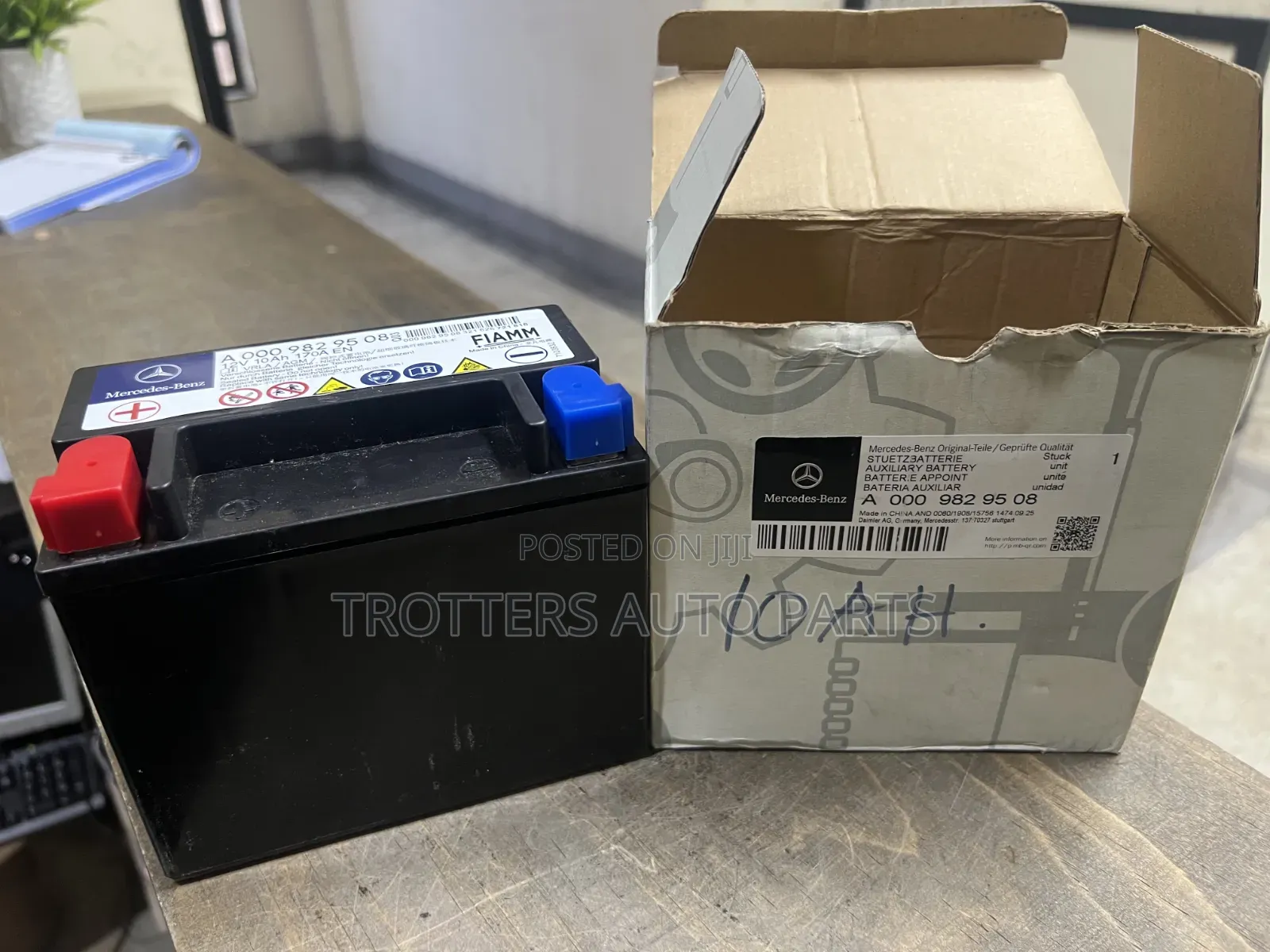 Mercedes Benz OEM Auxiliary Battery