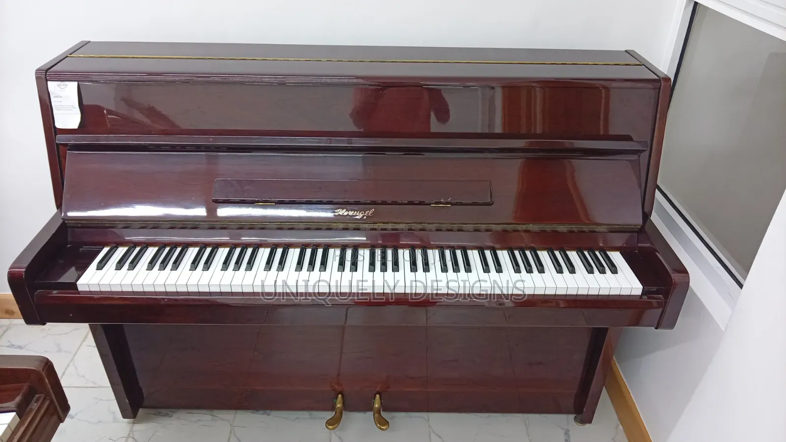 HORUGEL - Upright Piano