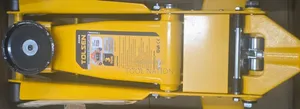Tolsen Hydraulic Trolley Jack