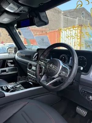 Mercedes-Benz G-Class 2021 Maroon