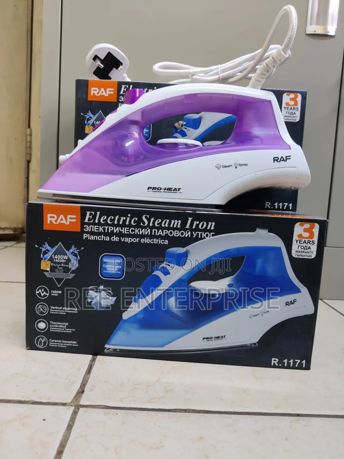 *RAF Steam Iron 1400W With Ceramic Baseplate 
🔥🔥🔥