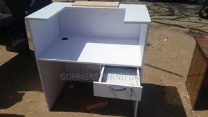 Reception Desk 1 Metre