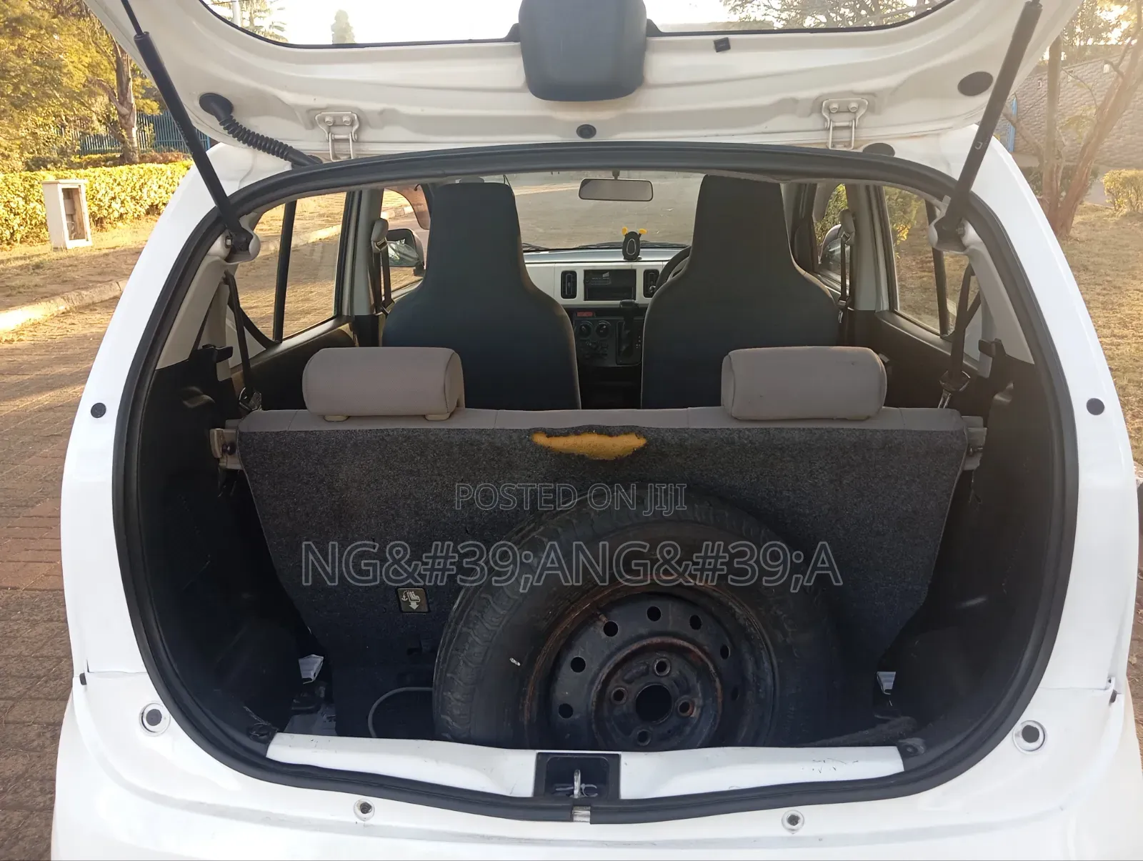 Suzuki Alto 2017 White