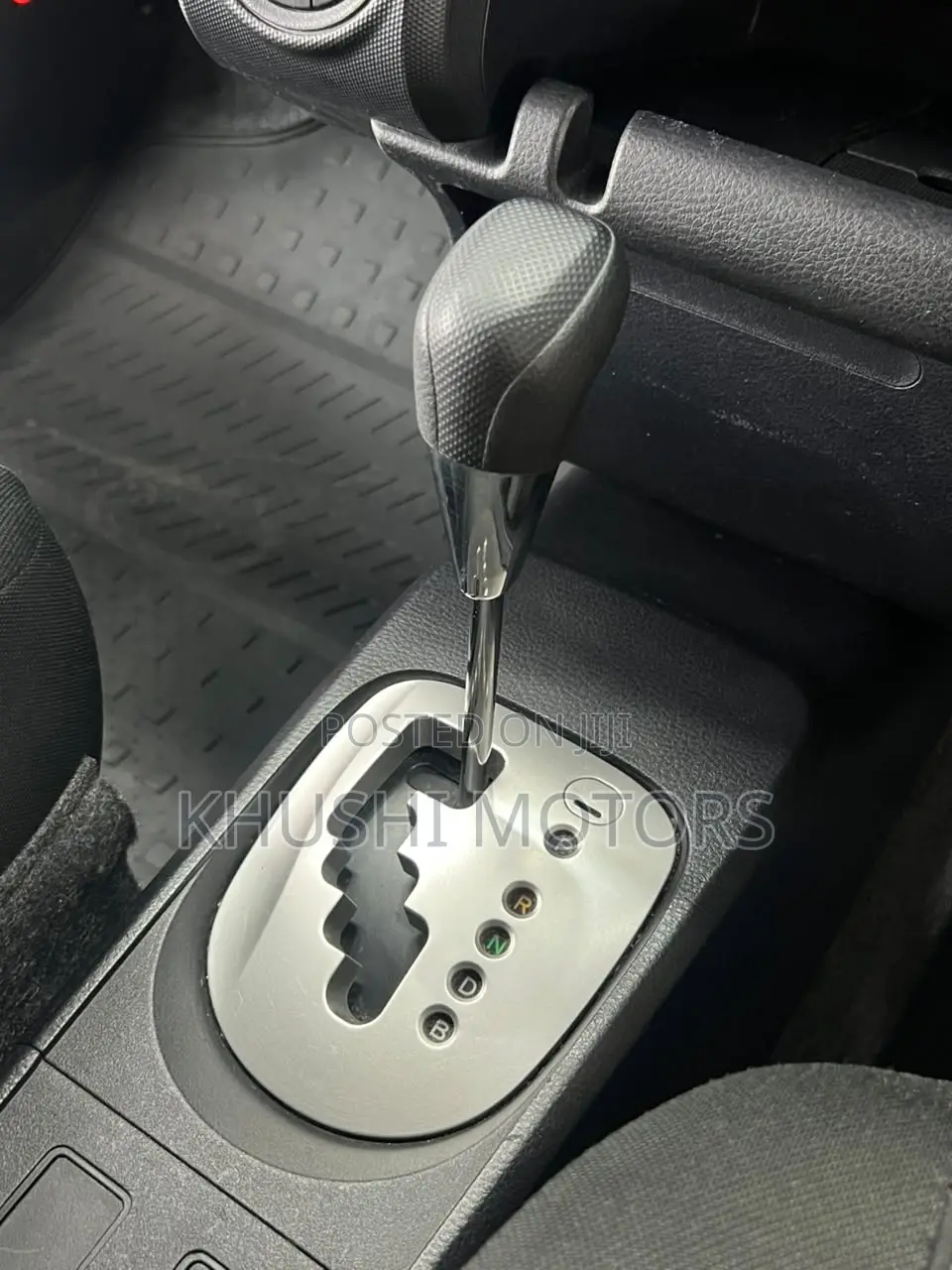 Toyota Succeed 2019 Silver