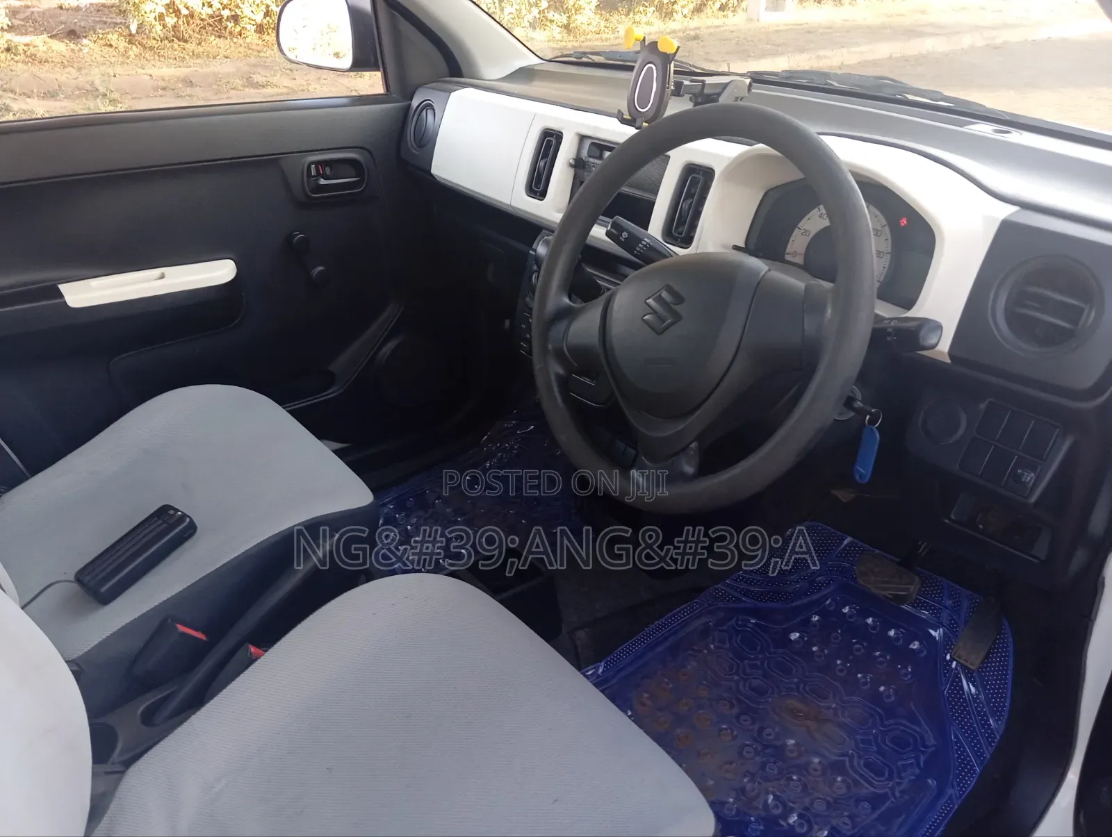 Suzuki Alto 2017 White