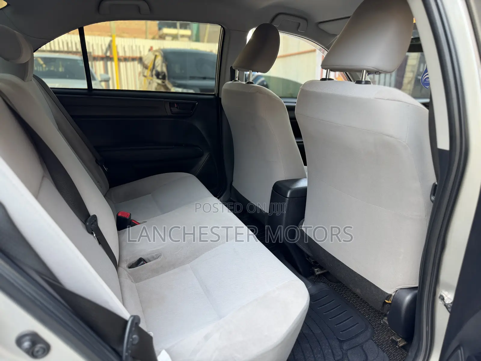 Toyota Axio 2015 Silver