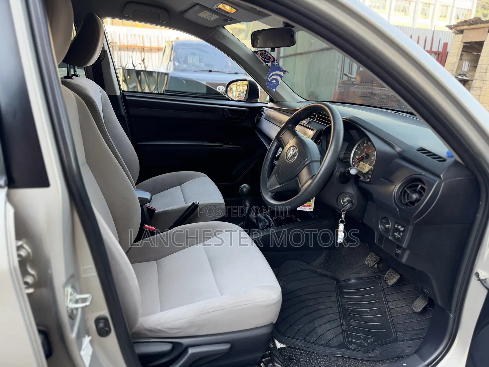 Toyota Axio 2015 Silver