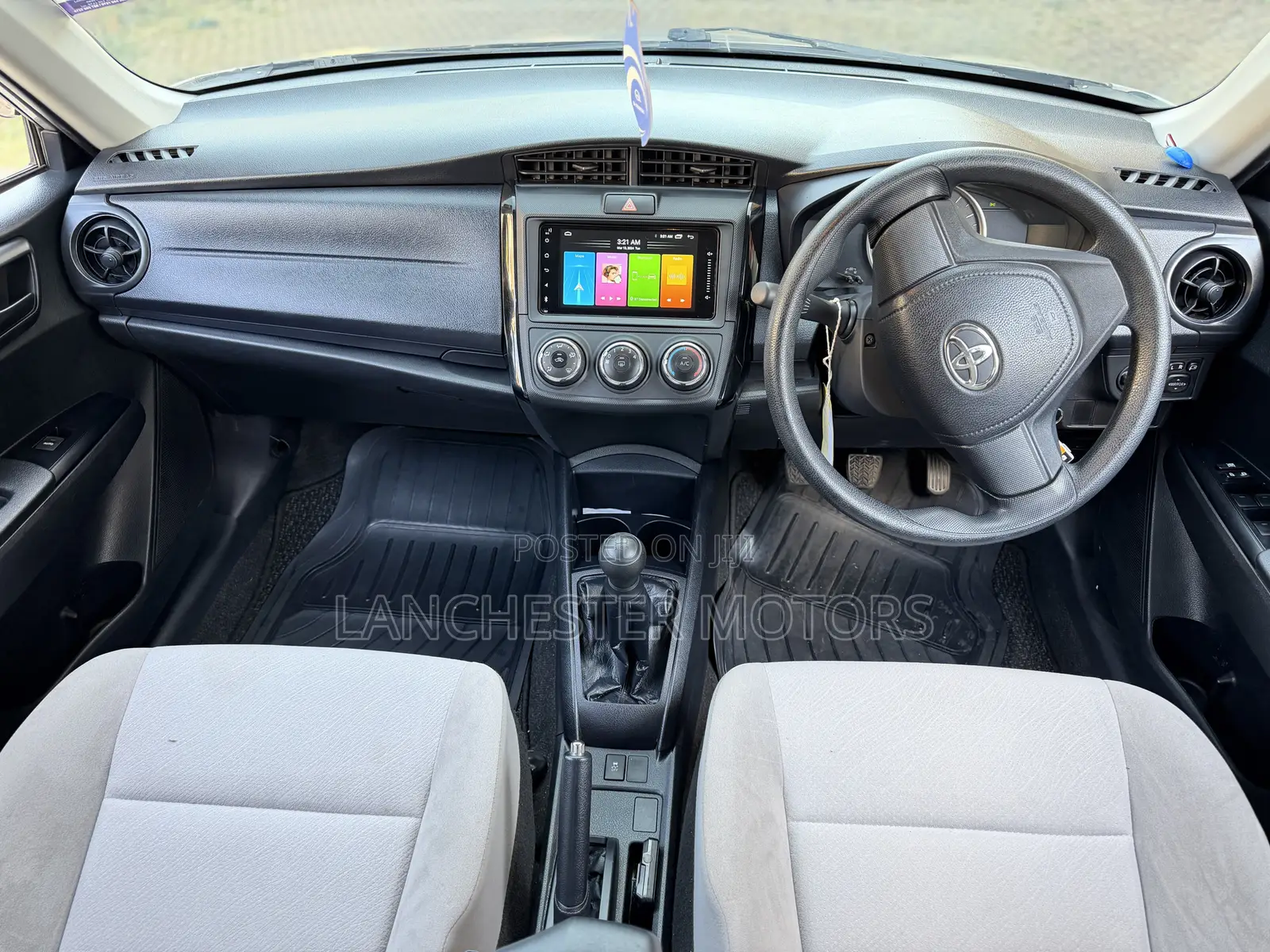 Toyota Axio 2015 Silver