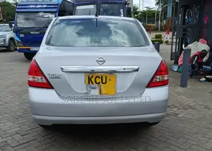 Nissan Tiida Hiring