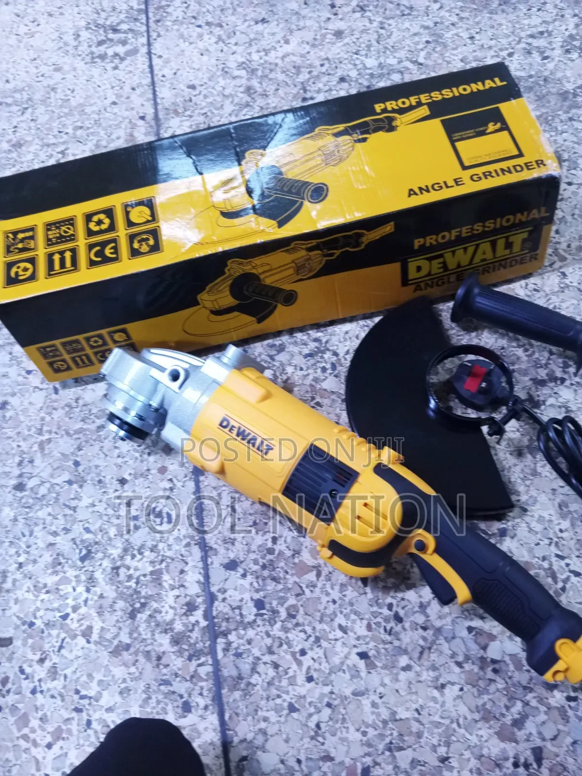 Heavy Duty DeWalt Angle Grinder