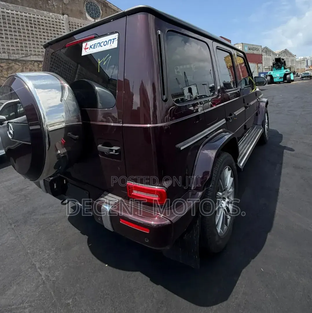 Mercedes-Benz G-Class 2021 Maroon