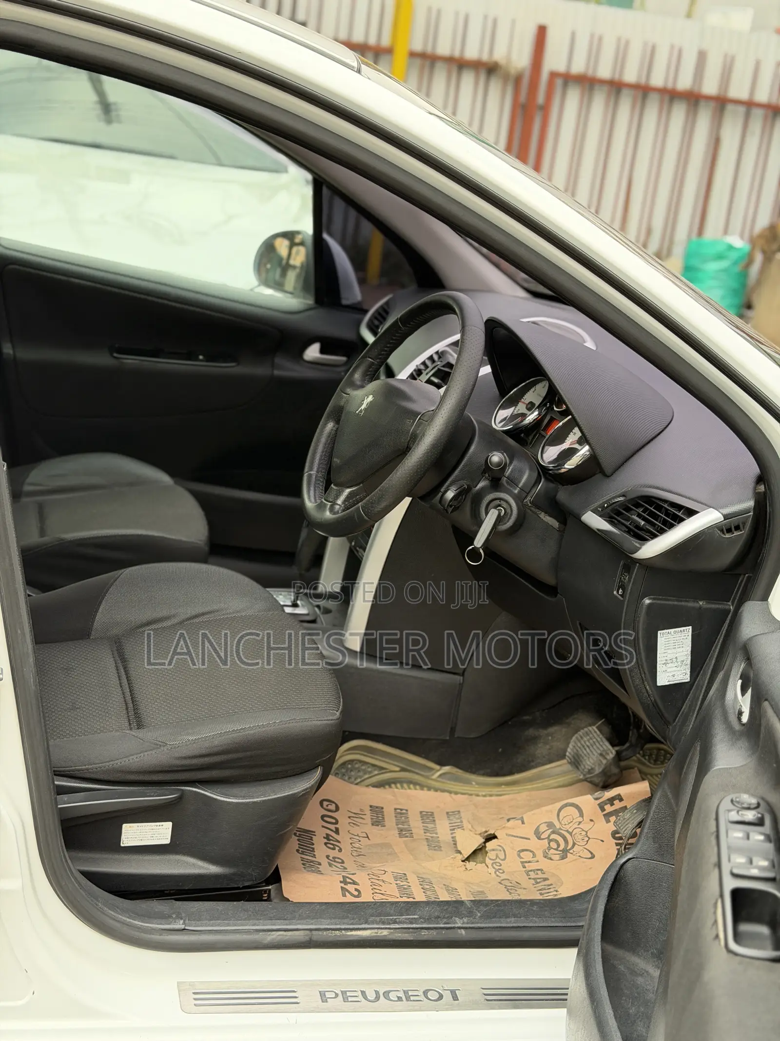 Peugeot 207 2012 White