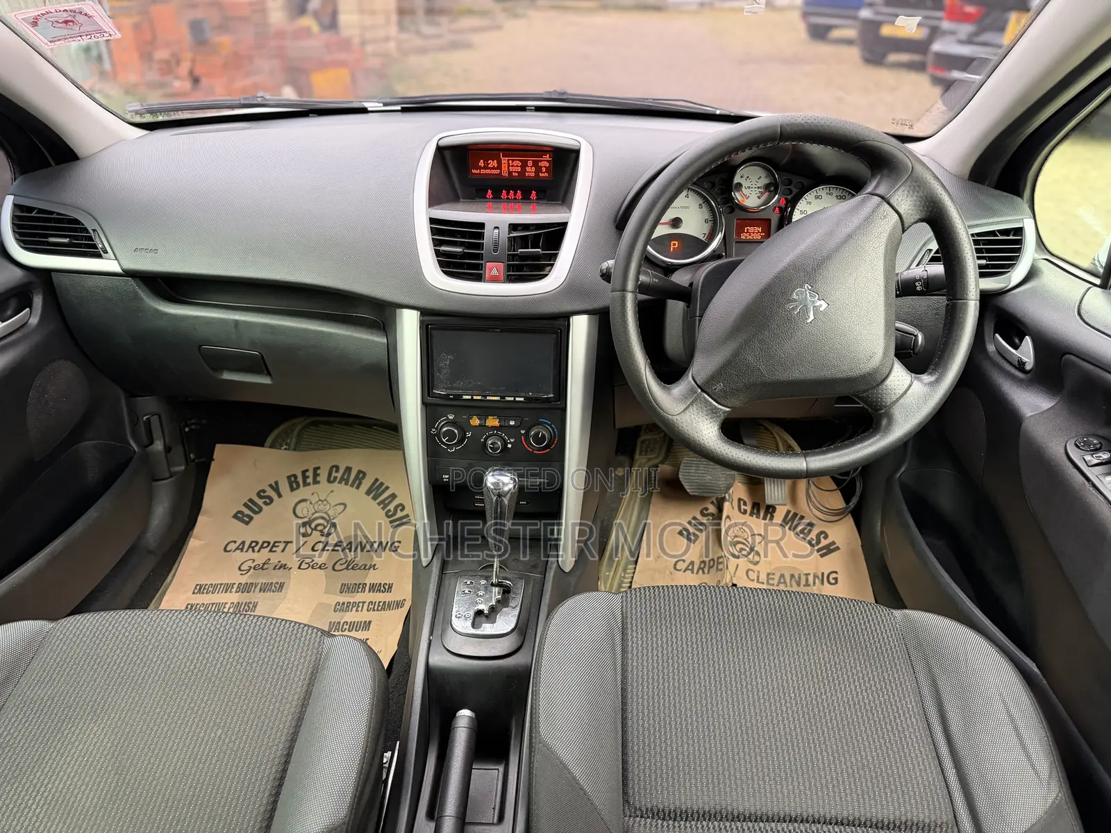 Peugeot 207 2012 White