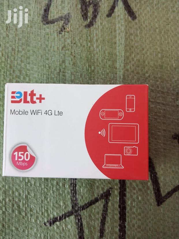 F3 2000 Router