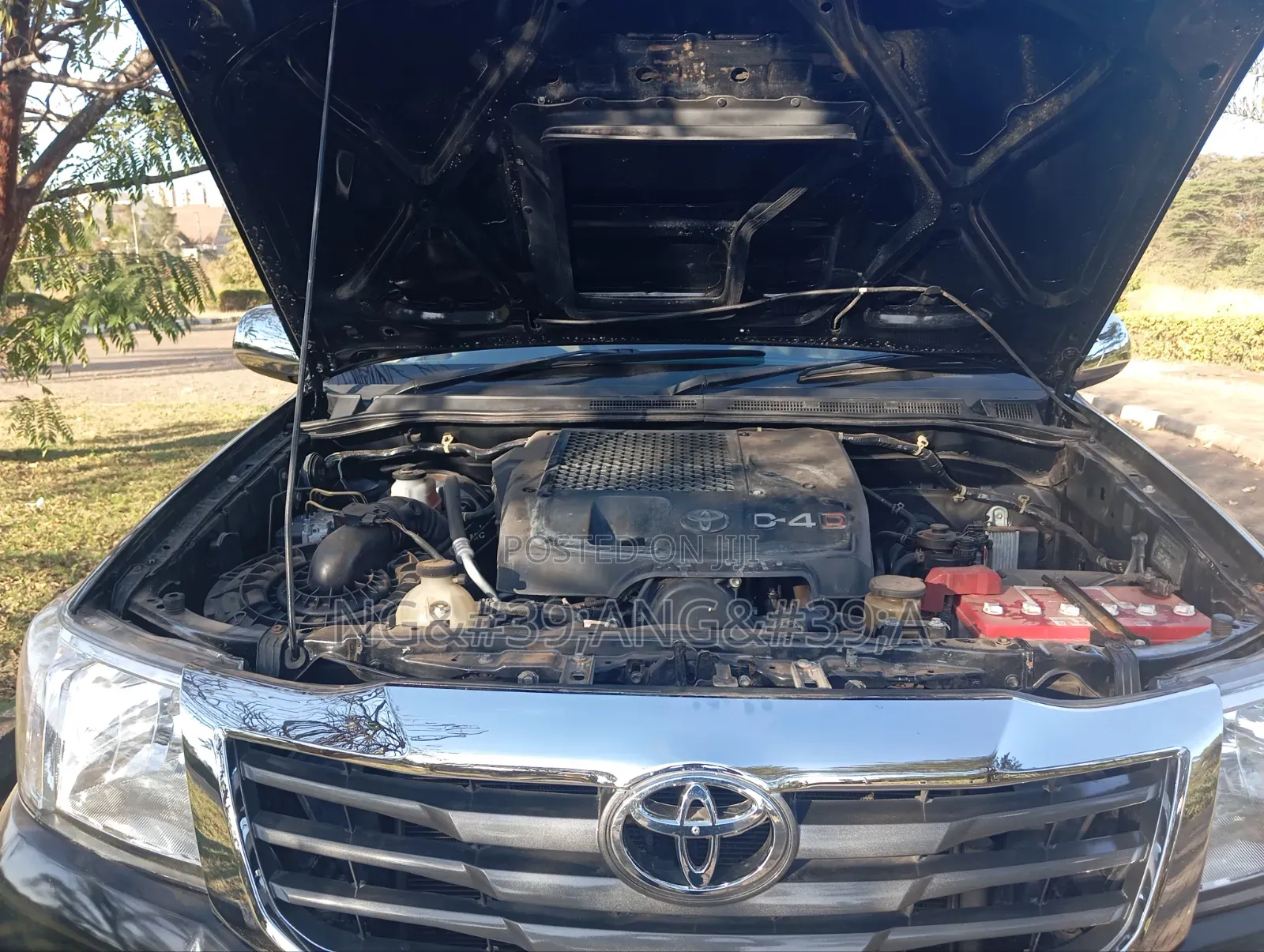 Toyota Hilux 2012 Black