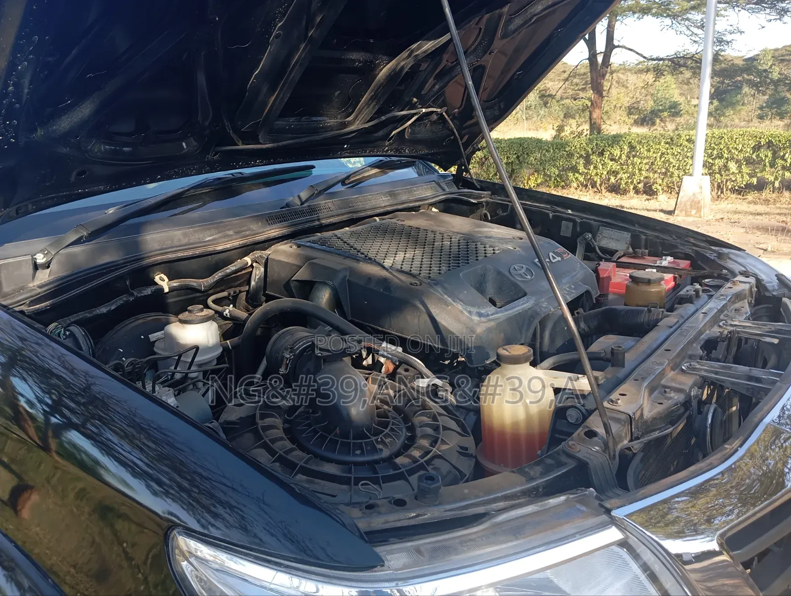 Toyota Hilux 2012 Black