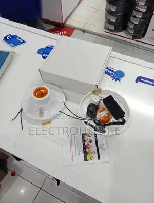Hidden Spy Camera Light Bulb Holder WiFi Security Cam