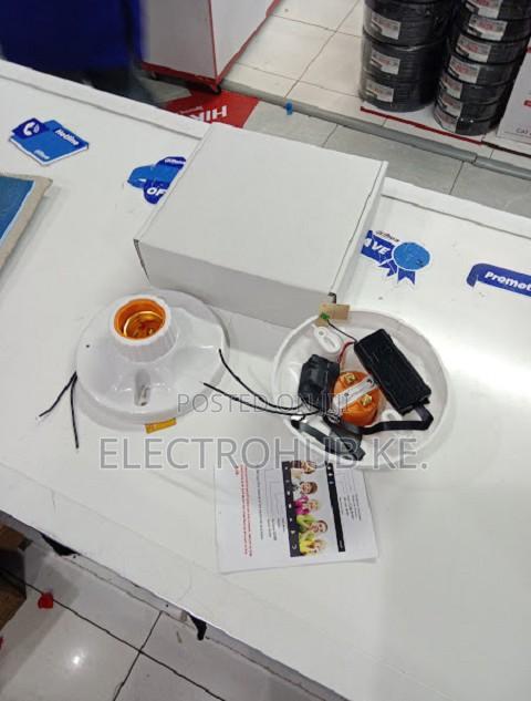 Hidden Spy Camera Light Bulb Holder WiFi Security Cam
