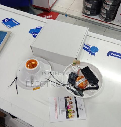 Mini Spy Camera Hidden Inside Light Bulb Holder