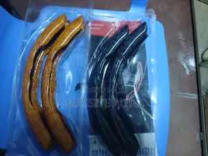 Universal Sporty Style 2 PCS Carbon Steering Cover