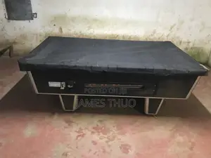 Mable Pool Table