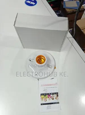 Indoor Hidden Spy Cam Designed as Bulb Holder