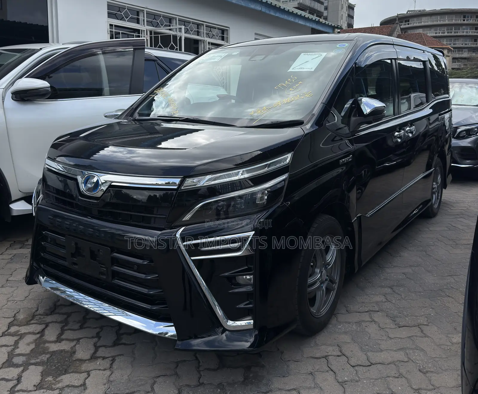Toyota Voxy Hybrid ZS 2WD 7-Seater 2019 Black
