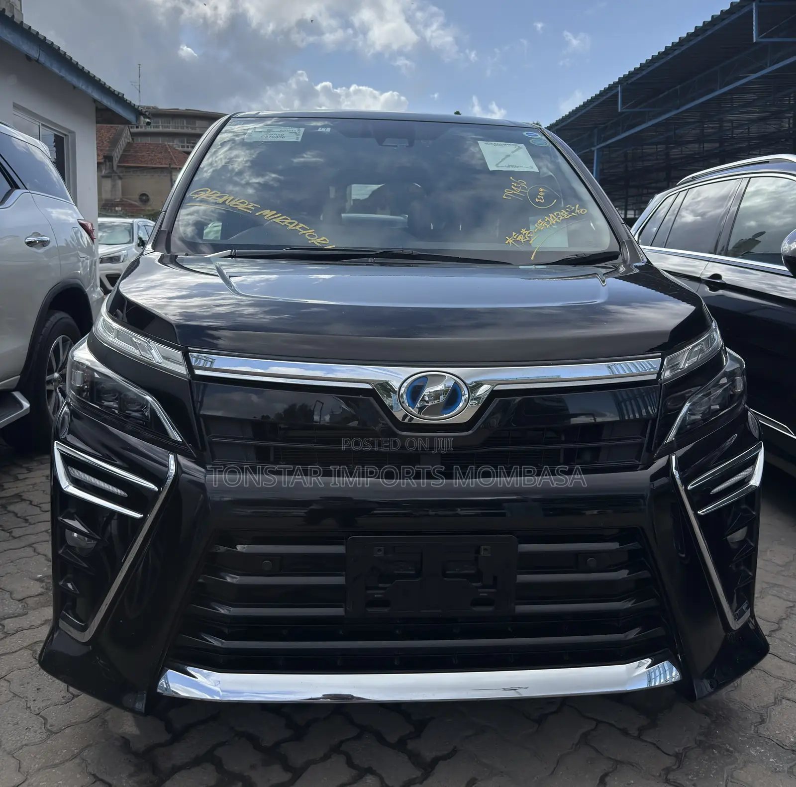 Toyota Voxy Hybrid ZS 2WD 7-Seater 2019 Black