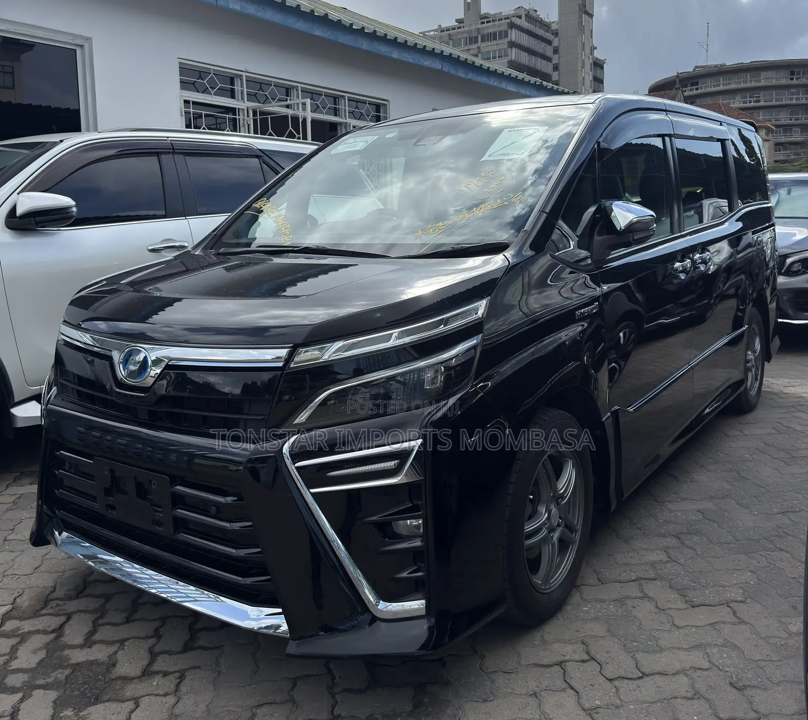Toyota Voxy Hybrid ZS 2WD 7-Seater 2019 Black