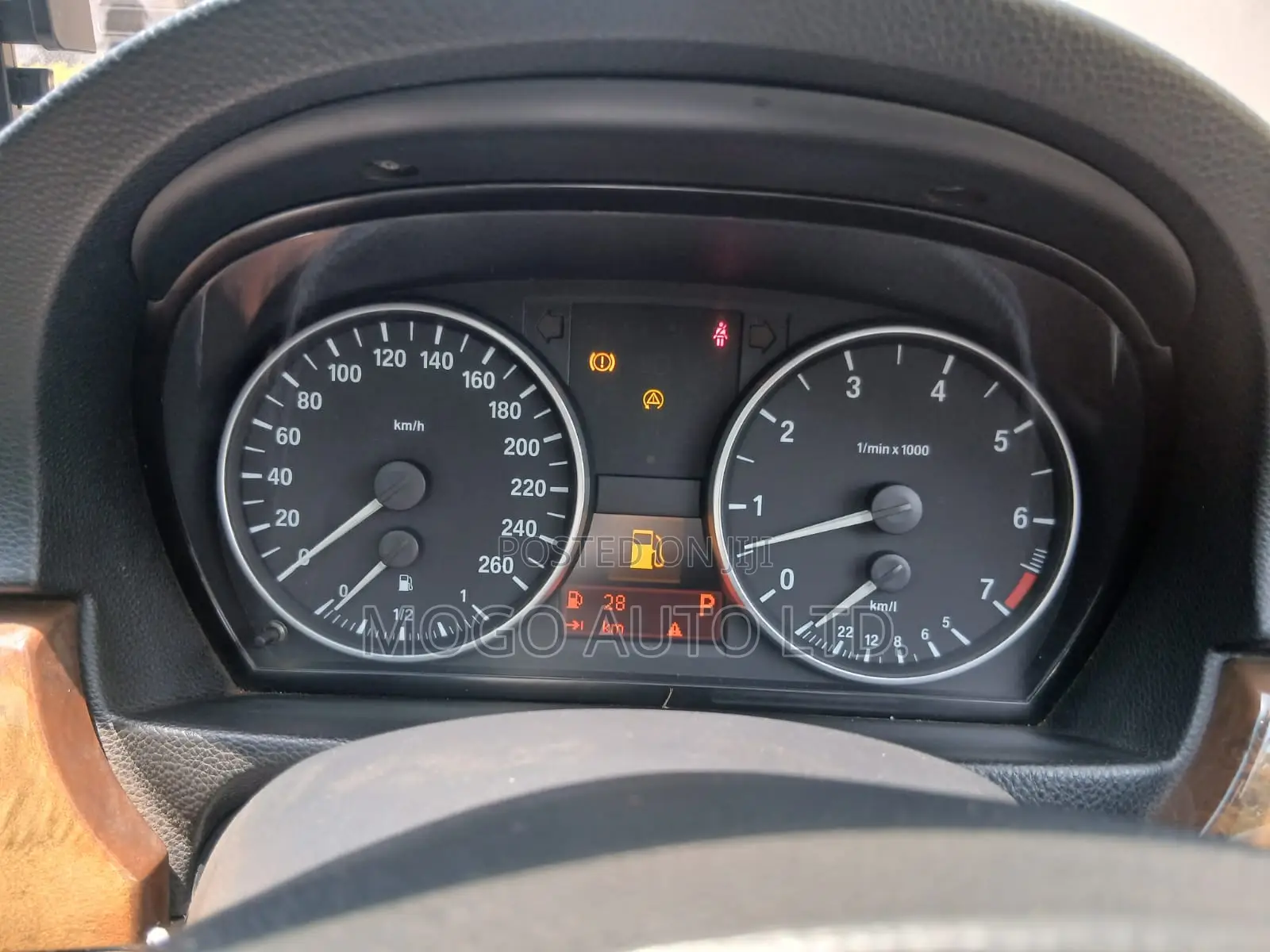 BMW 320i 2007 White