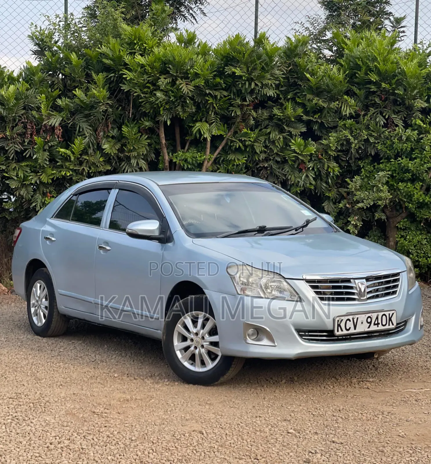 Toyota Premio 2012 Silver