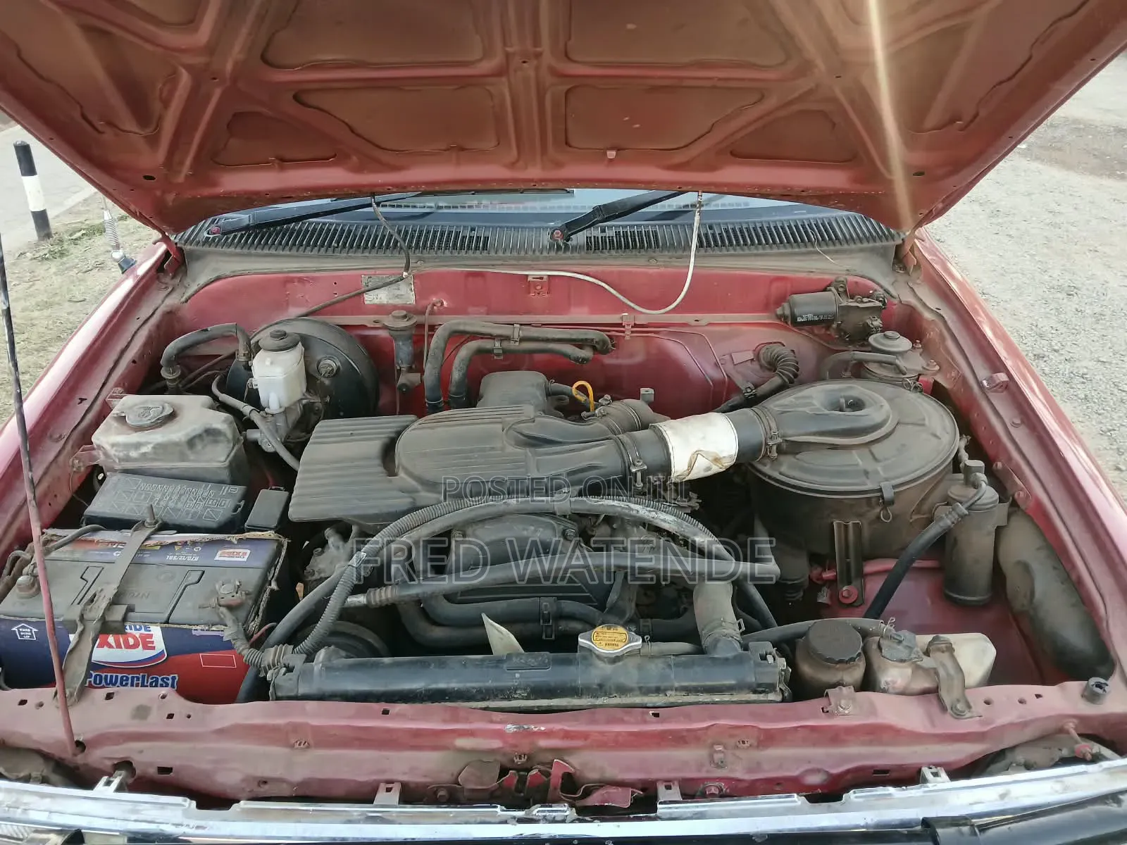 Toyota Hilux 2003 Red
