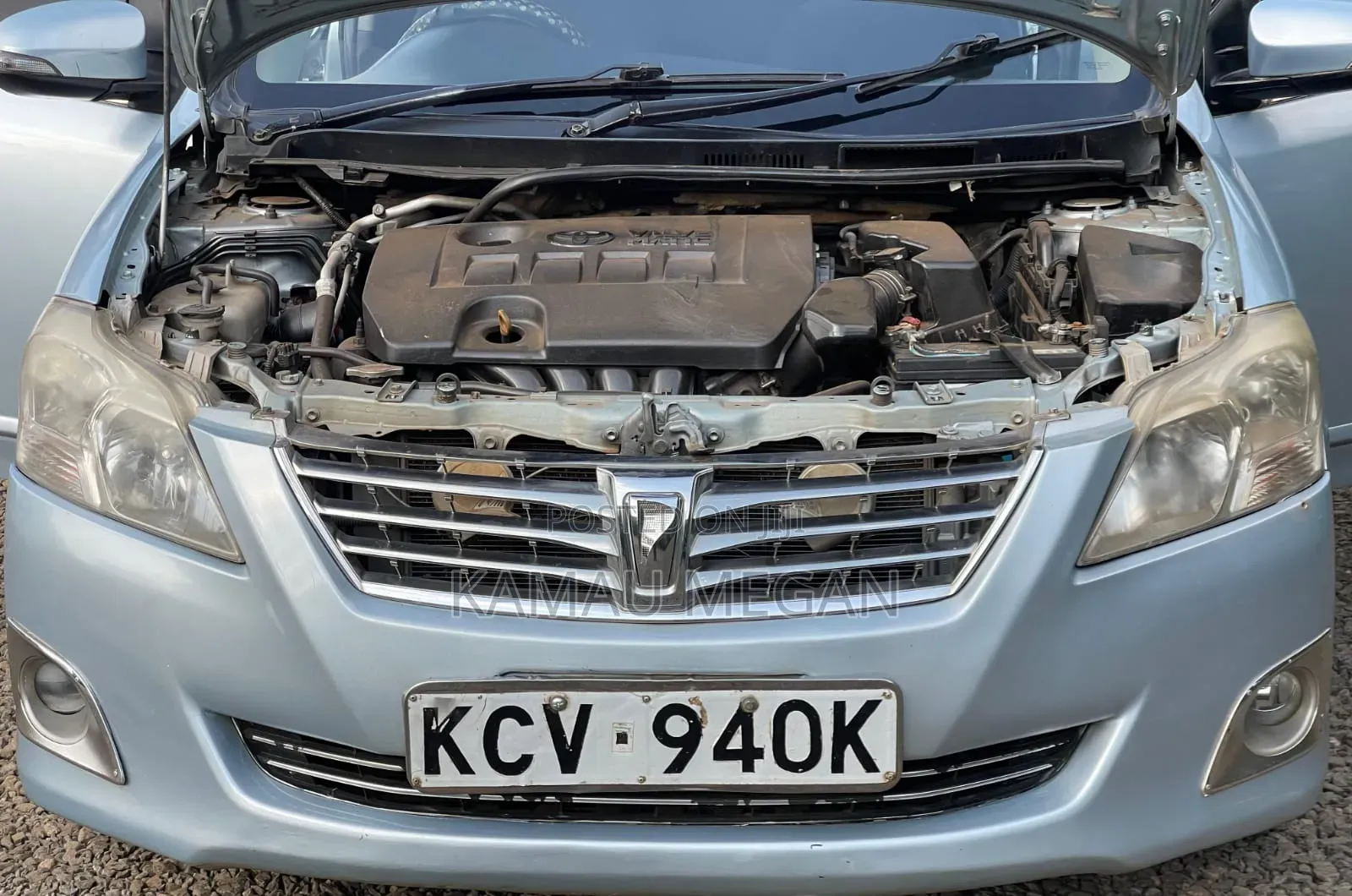 Toyota Premio 2012 Silver