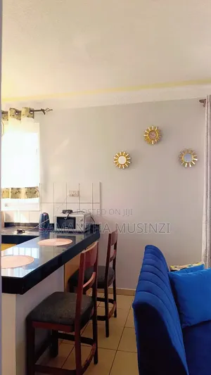 2 Bedroom Close to Beach