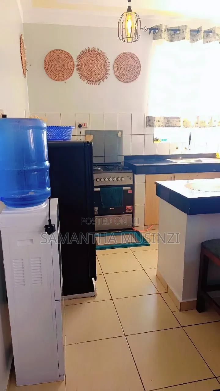 2 Bedroom Close to Beach