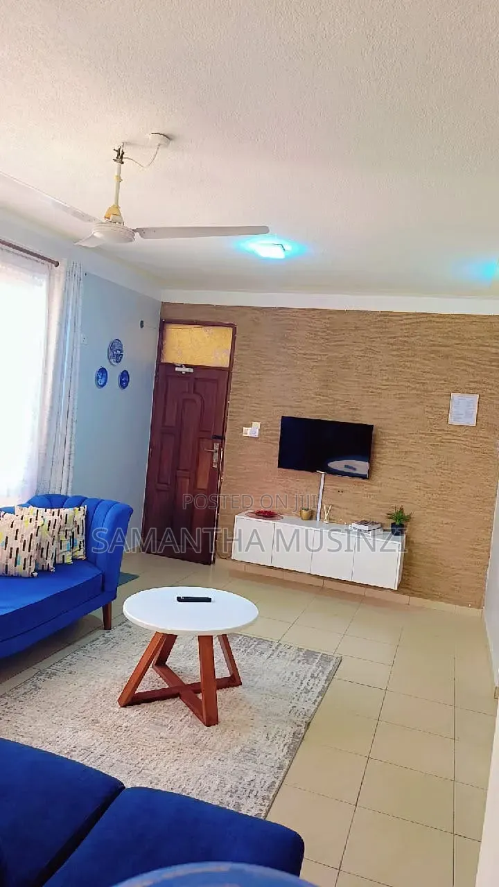 2 Bedroom Close to Beach