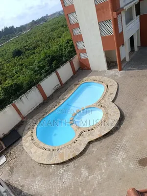 2 Bedroom Close to Beach