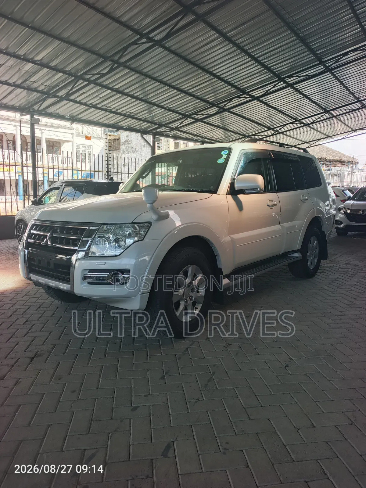 Mitsubishi Pajero 2019 White