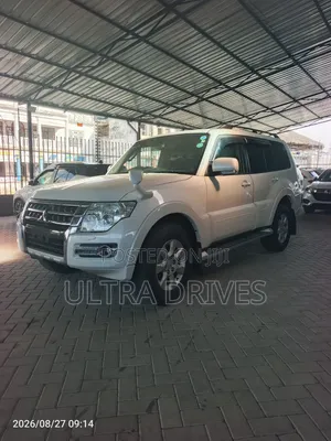 Mitsubishi Pajero 2019 White